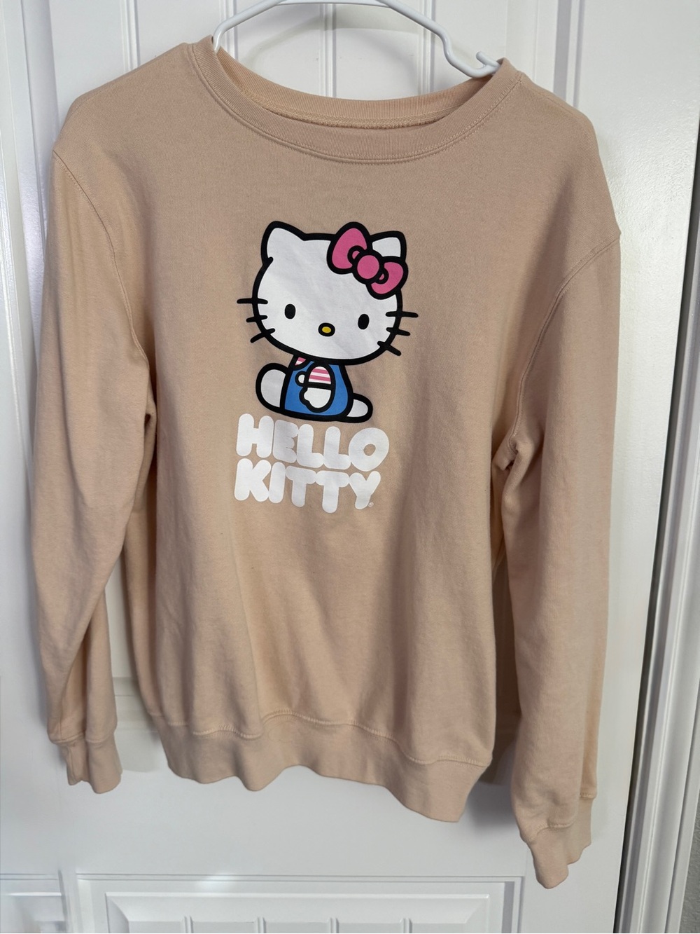 Hello Kitty Beige Graphic Sweatshirt - Women's Cozy Pullover